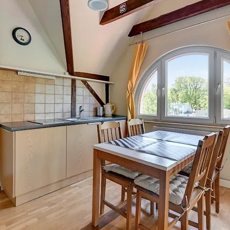 Grand - Baltic Attic Classic Loft In Apartment *
