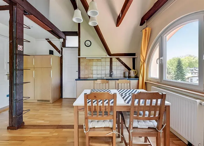 Apartment Grand - Baltic Attic Classic Loft In Sopot