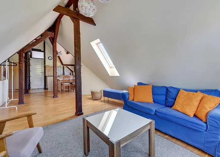 Grand - Baltic Attic Classic Loft In Apartment *